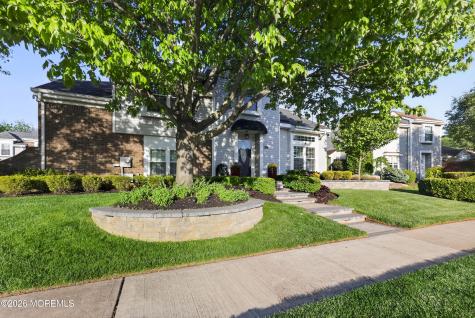 194 Kentucky Way Freehold NJ 07728