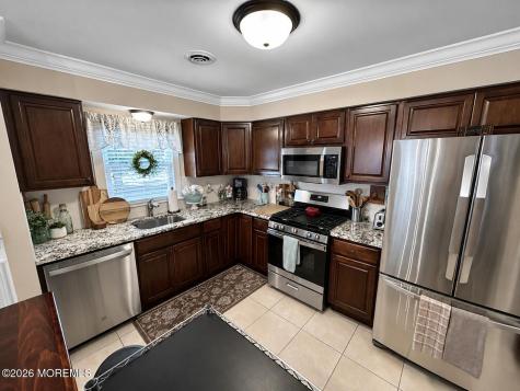 40 Stanford Drive Toms River NJ 08757