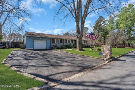 1 Castle Avenue Jackson NJ 08527