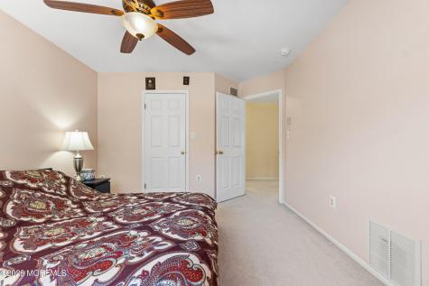 35 Trish Court Old Bridge NJ 08857