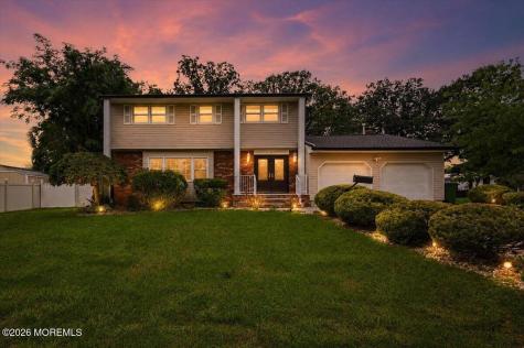 8 Dusko Drive Parlin NJ 08859