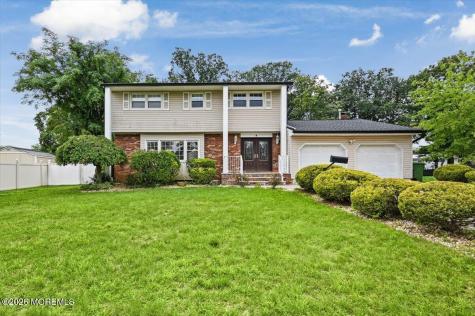 8 Dusko Drive Parlin NJ 08859