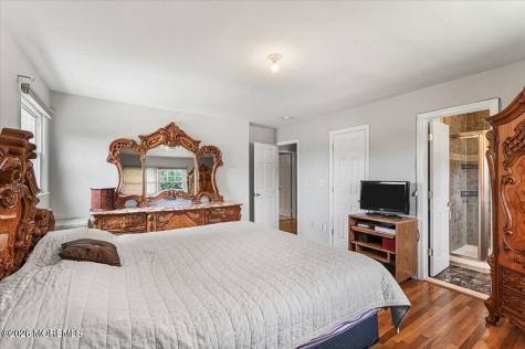 8 Dusko Drive Parlin NJ 08859