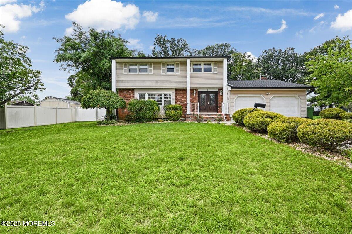 8 Dusko Drive Parlin NJ 08859