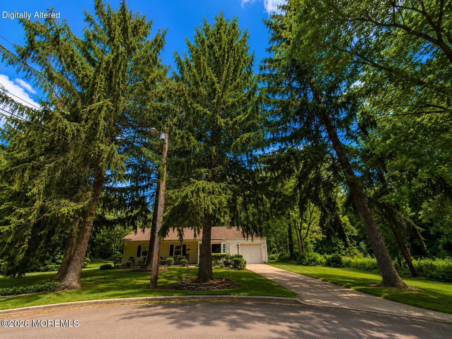 17 Butler Lane Middletown NJ 07748