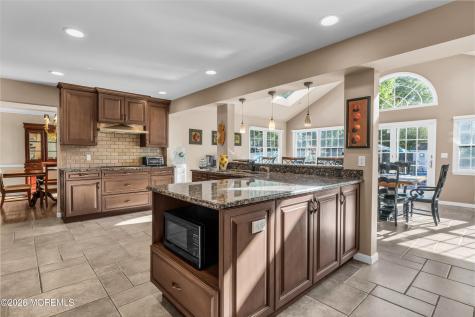 12 Apollo Road Manalapan NJ 07726