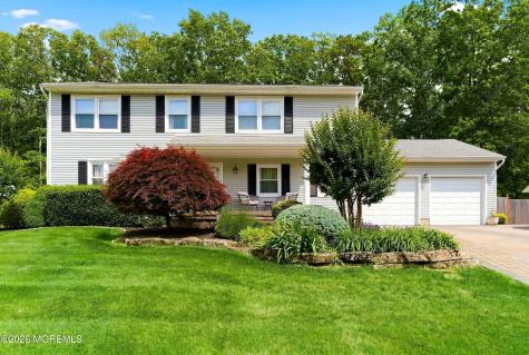 16 Redwood Drive Toms River NJ 08753