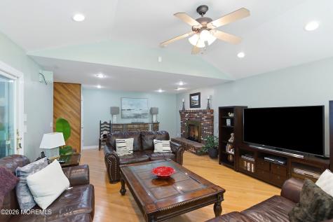 16 Redwood Drive Toms River NJ 08753