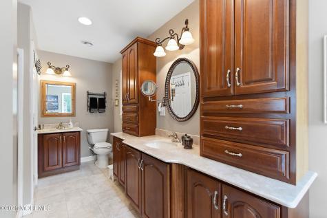 16 Redwood Drive Toms River NJ 08753