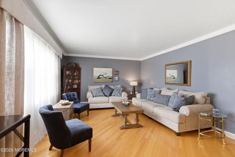 16 Redwood Drive Toms River NJ 08753