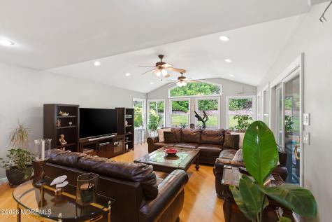 16 Redwood Drive Toms River NJ 08753