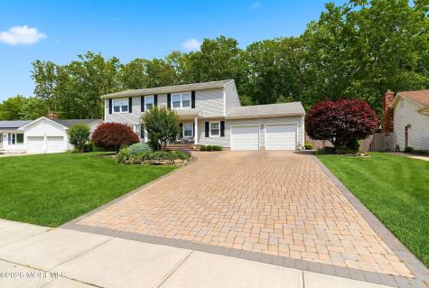 16 Redwood Drive Toms River NJ 08753