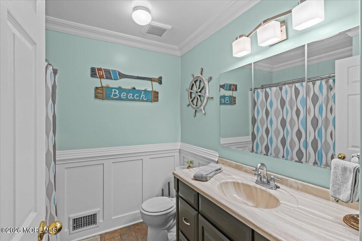 1933 9th Avenue Toms River NJ 08757