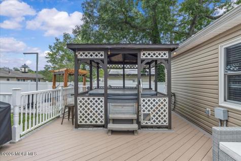1933 9th Avenue Toms River NJ 08757