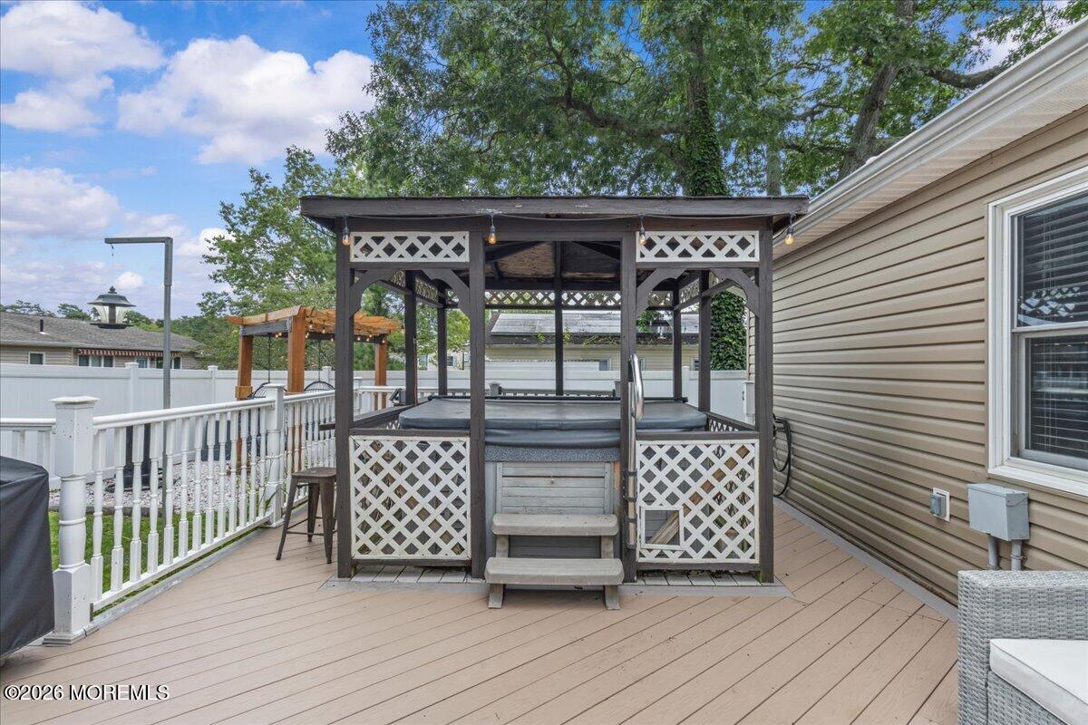 1933 9th Avenue Toms River NJ 08757