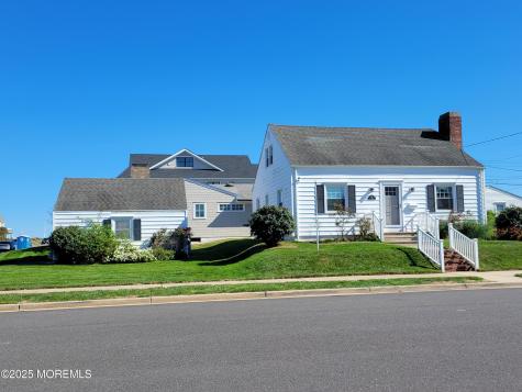 100 1st Avenue Avon-by-the-sea NJ 07717