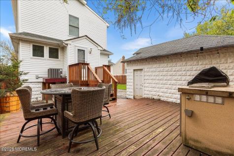 176 Bray Avenue North Middletown NJ 07748