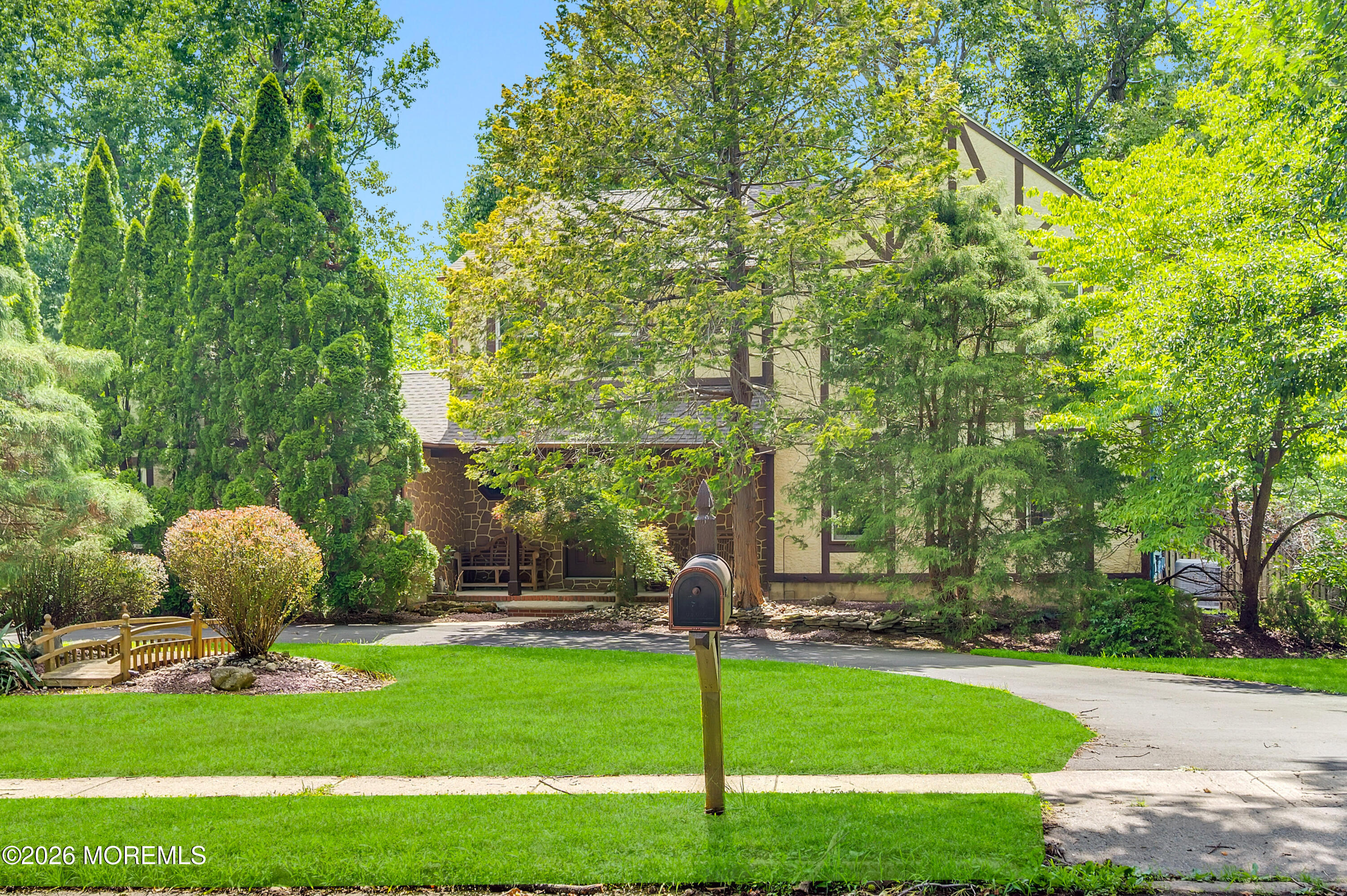 37 Timber Lane Manalapan NJ 07726
