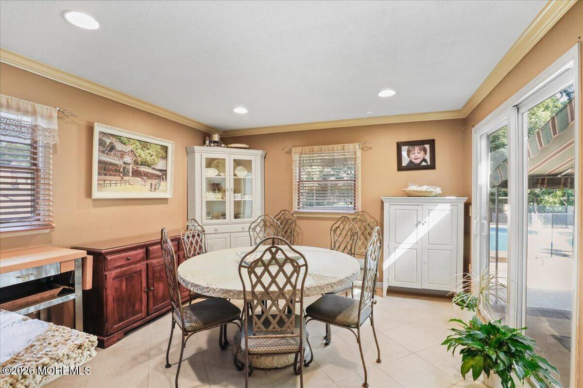 443 W Lake Avenue Oakhurst NJ 07755