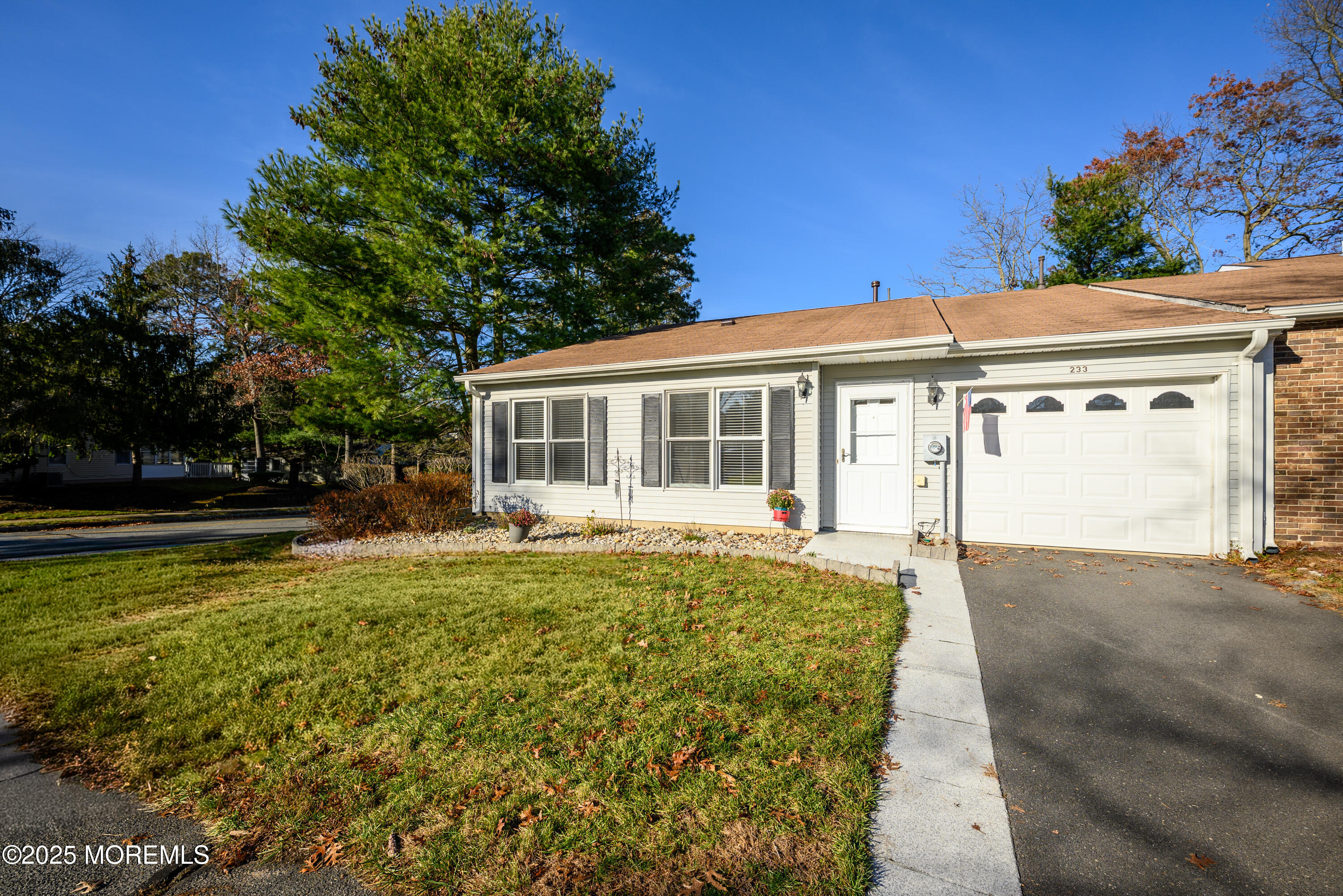 233 Cloverdale Drive Lakewood NJ 08701