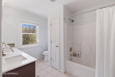 67 Anchorage Boulevard Bayville NJ 08721