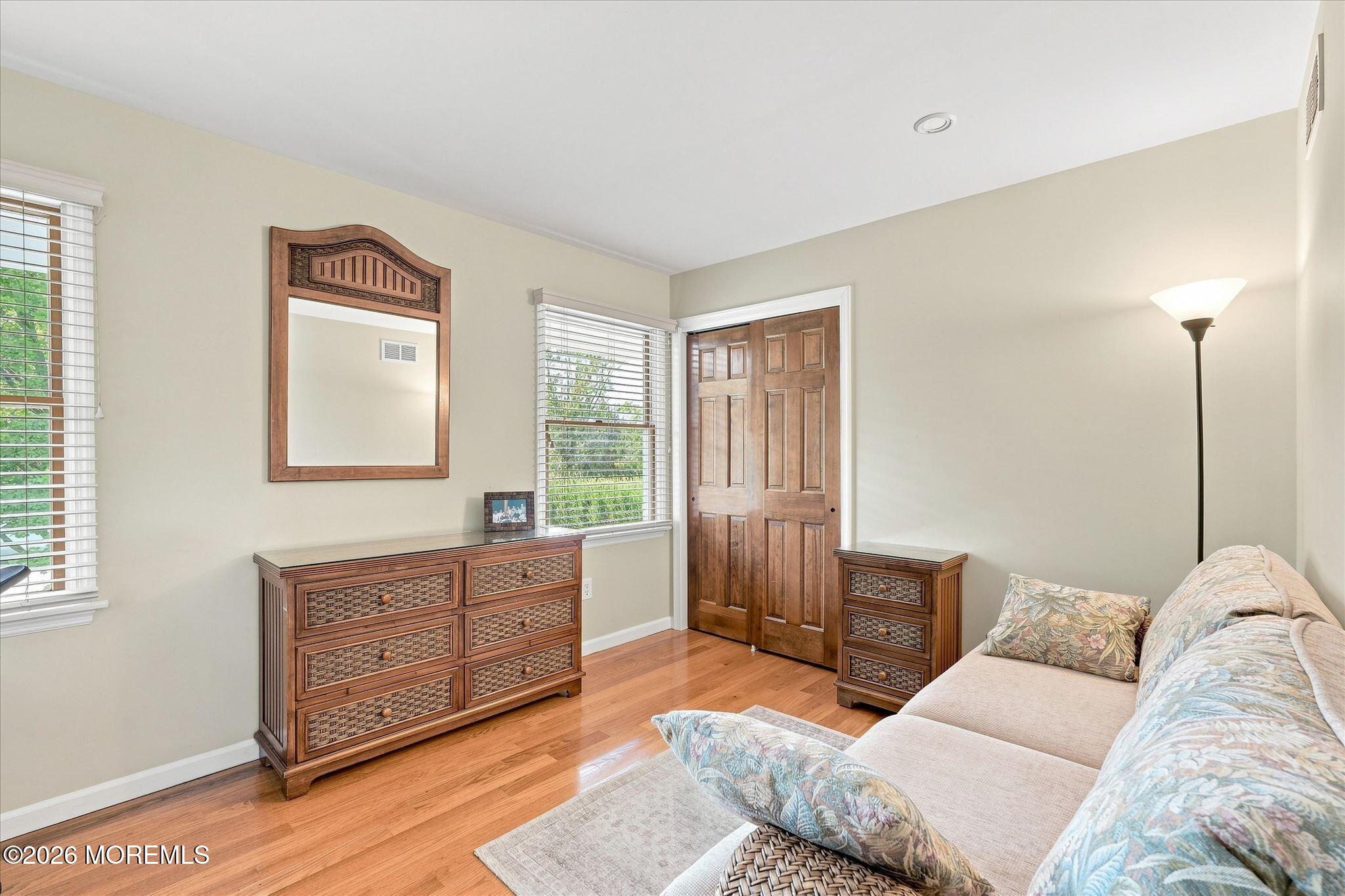 264 Beachview Avenue Manahawkin NJ 08050