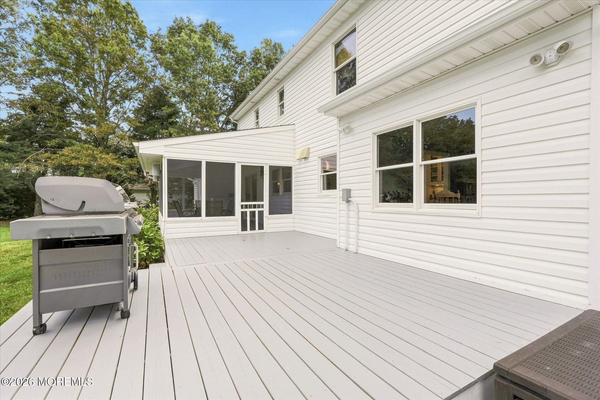 264 Beachview Avenue Manahawkin NJ 08050