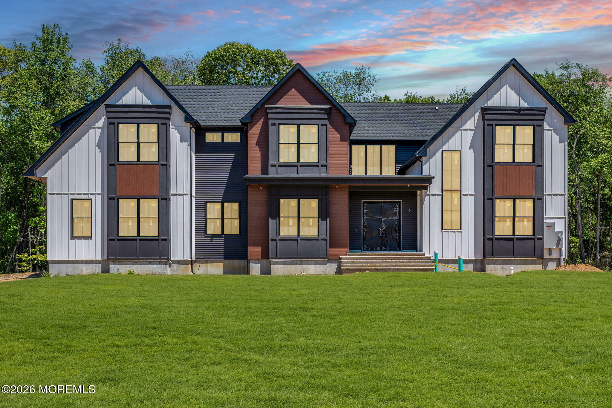 Farmingdale NJ, 6 Lourdes Court