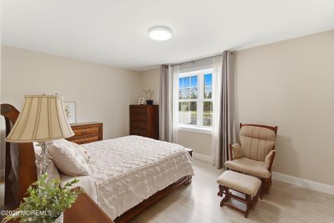 33 Weston Road Franklin Twp NJ 08873