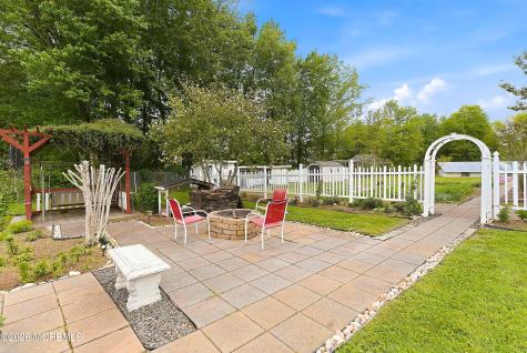 33 Weston Road Franklin Twp NJ 08873