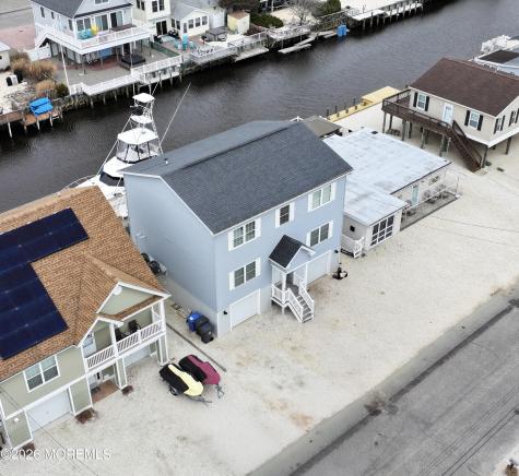 48 Albert Drive Manahawkin NJ 08050