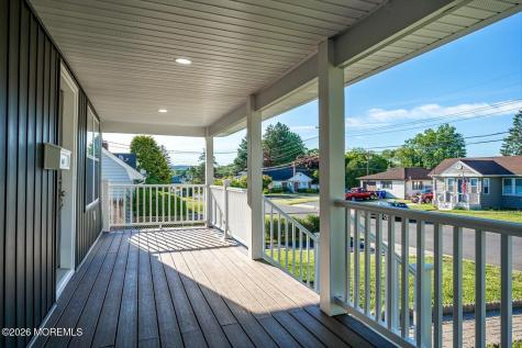 17 Washington Avenue Leonardo NJ 07737