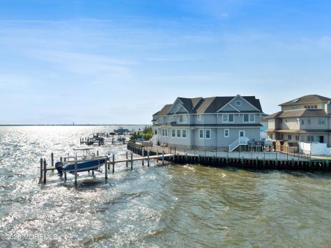 3505 Churchill Drive Toms River NJ 08753