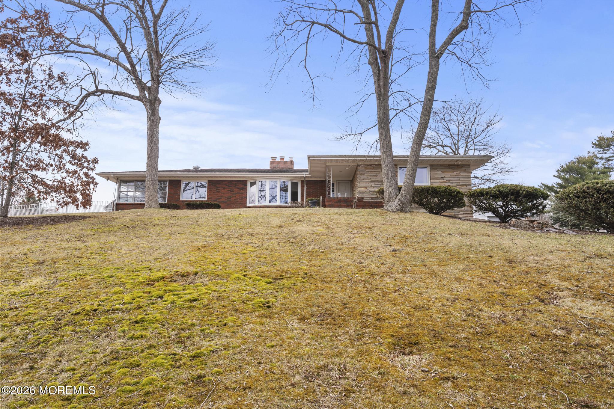 864 Breezy Oaks Drive Toms River NJ 08753
