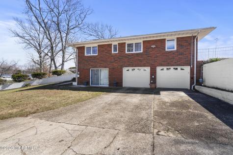 864 Breezy Oaks Drive Toms River NJ 08753