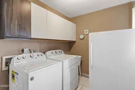 864 Breezy Oaks Drive Toms River NJ 08753