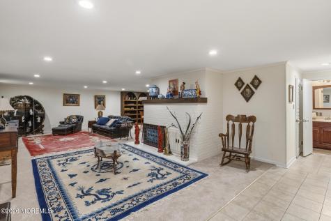 864 Breezy Oaks Drive Toms River NJ 08753