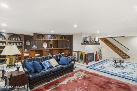 864 Breezy Oaks Drive Toms River NJ 08753