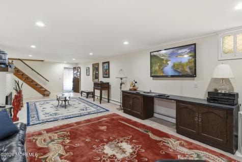 864 Breezy Oaks Drive Toms River NJ 08753