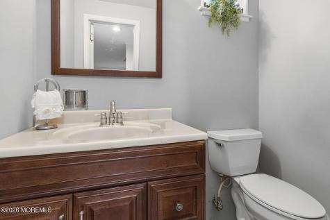 864 Breezy Oaks Drive Toms River NJ 08753