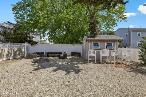301 W 18th Street Ship Bottom NJ 08008