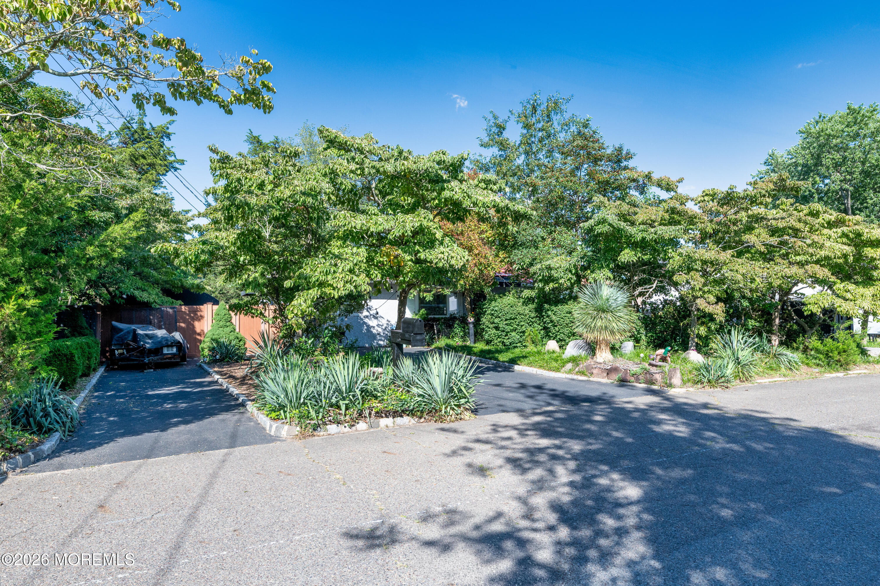 13 Lee Avenue Bayville NJ 08721