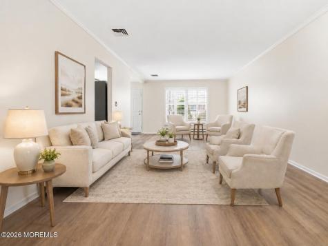 43A Magnolia Road Manahawkin NJ 08050