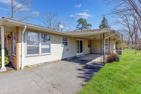 43A Magnolia Road Manahawkin NJ 08050