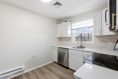 43A Magnolia Road Manahawkin NJ 08050