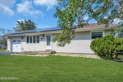 17 Anchorage Boulevard Bayville NJ 08721