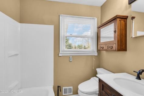 17 Anchorage Boulevard Bayville NJ 08721