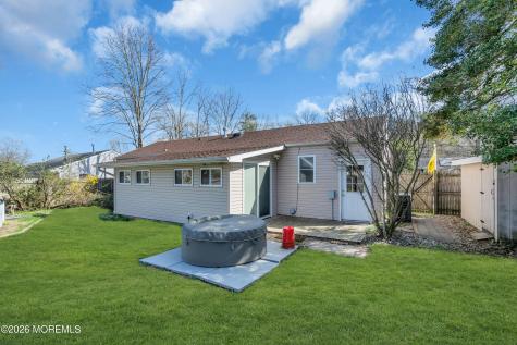 17 Anchorage Boulevard Bayville NJ 08721