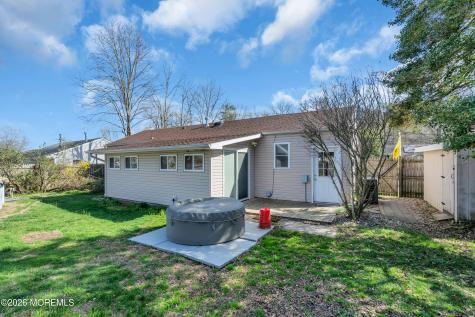 17 Anchorage Boulevard Bayville NJ 08721
