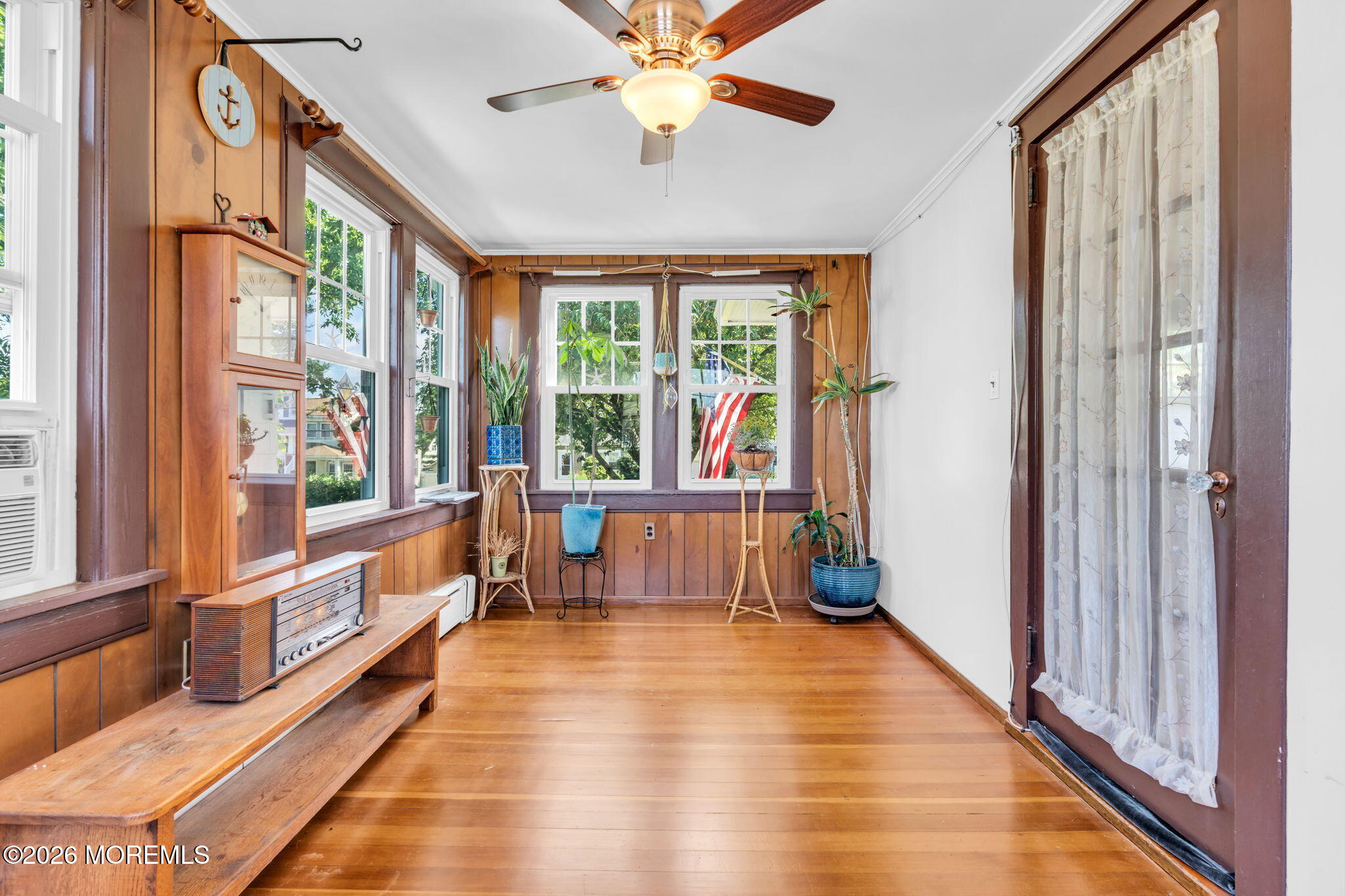39 Highland Avenue Leonardo NJ 07737